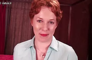 ისინი ჩაიწერენ ახალგაზრდა ბრაზილიელ გოგონას, რომელსაც მისი