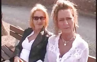 ჩემი მშობლების მოპარული ვიდეო ნათელი ხდება