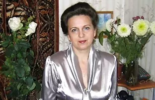 მოზარდი ავადმყოფს აწუხებს