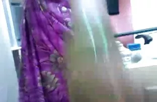 ესპანეთის სექსუალურად იღებს მისი მეგობრის